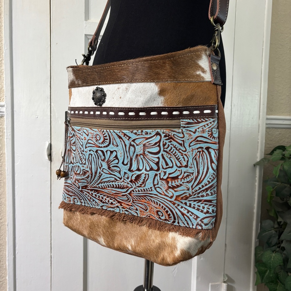 Myra Peridot Crossbody/Shoulder Hairon Leather Canvas Bag - Picture 3 of 16